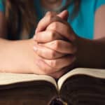 Cómo orar de manera bíblica